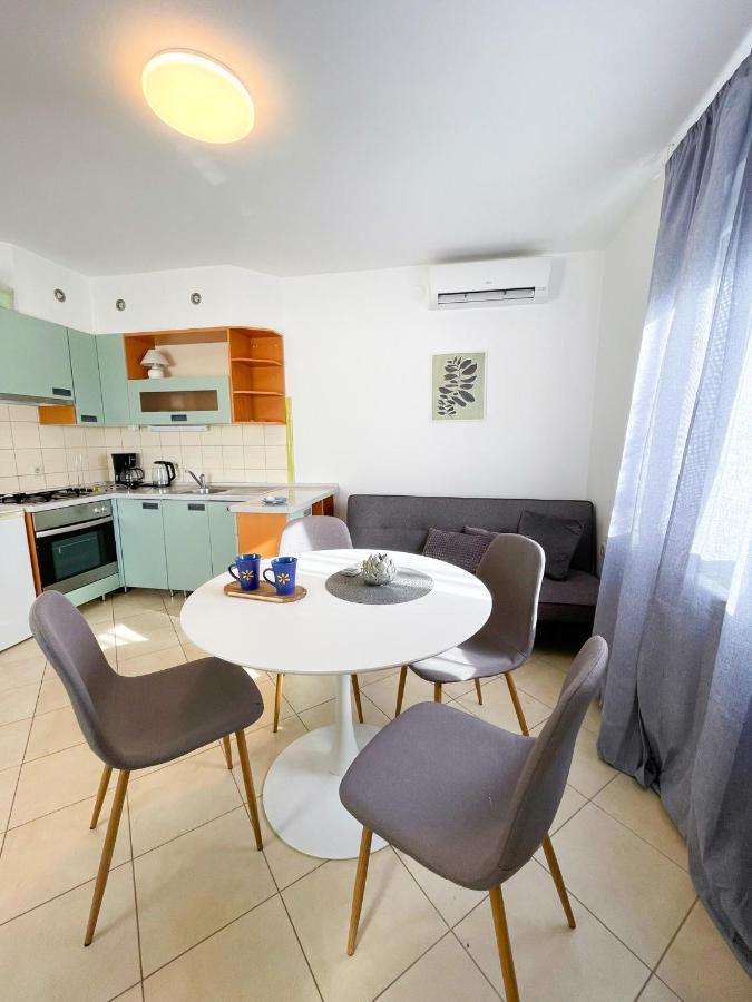 Апартаменти Apartman Inga Пула Екстер'єр фото